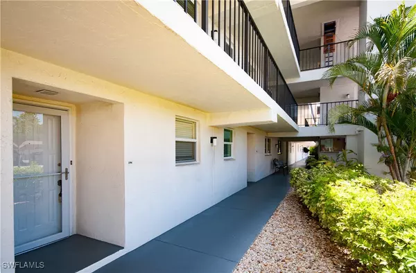 Naples, FL 34103,41 High Point CIR S #104