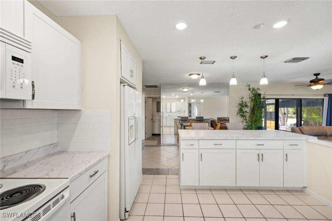 Fort Myers, FL 33908,7136 Blanquilla CT