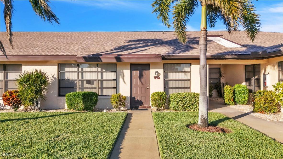 3903 SE 11th AVE #107, Cape Coral, FL 33904