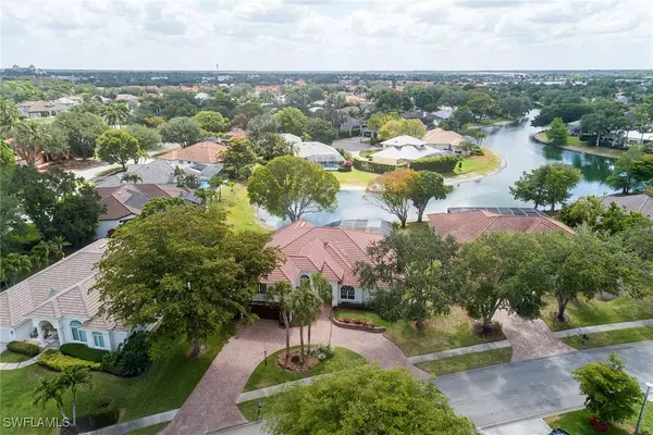 Naples, FL 34109,7996 Beaumont CT