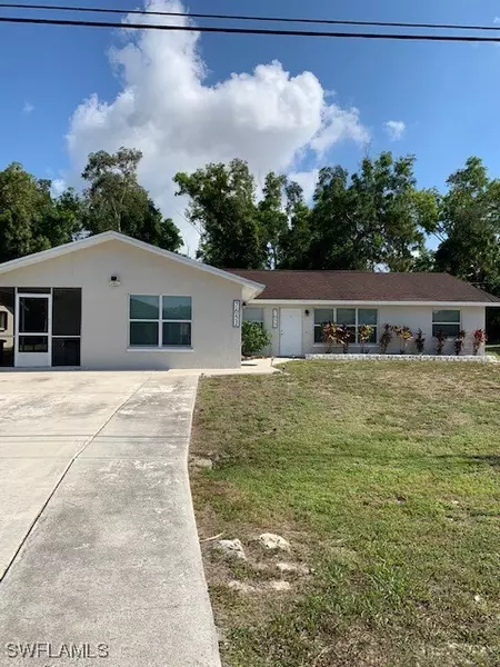 7653 Winged Foot DR, Fort Myers, FL 33967
