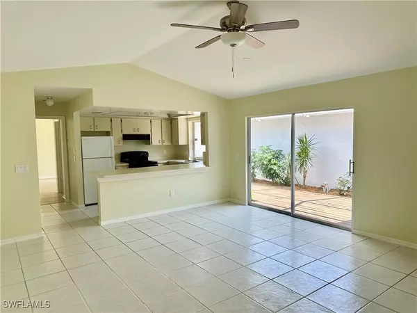 Fort Myers, FL 33919,13745 Downing LN #S-2