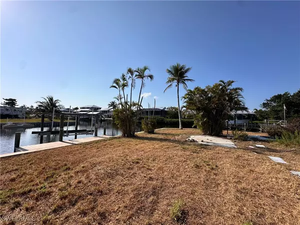 St James City, FL 33956,2654 Heron CT
