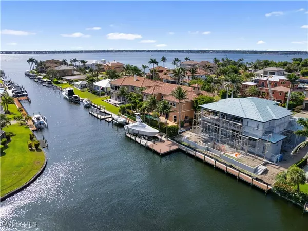 846 Cypress Lake CIR, Fort Myers, FL 33919