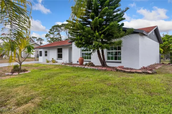 Lehigh Acres, FL 33971,4700 3rd ST W