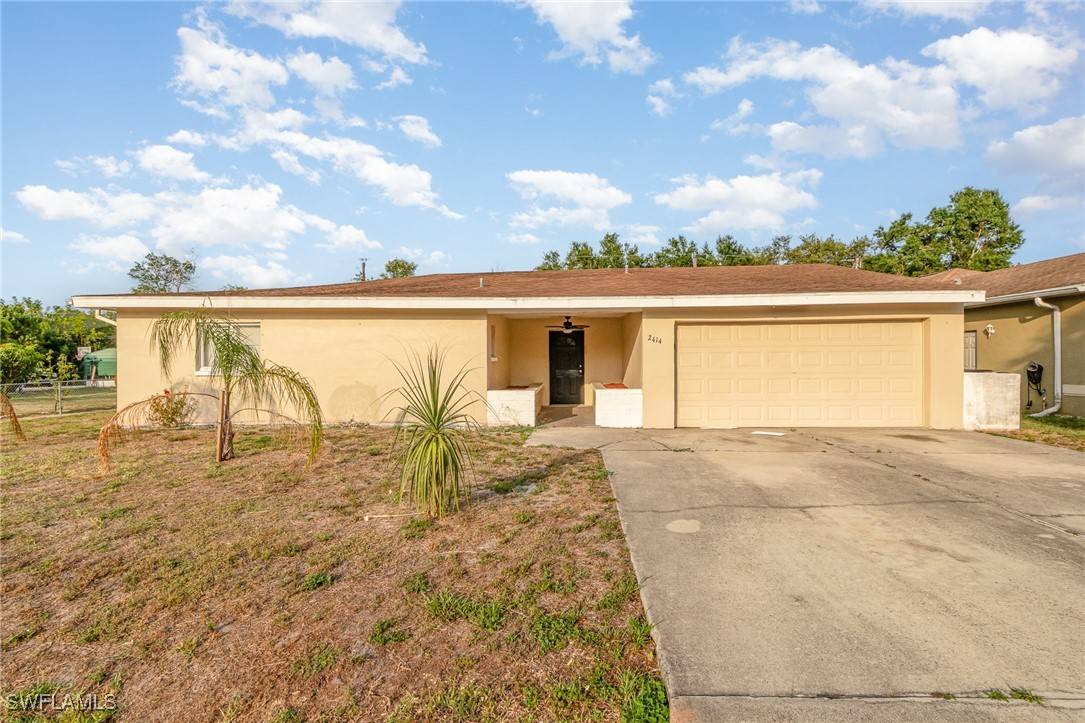 2414 Parkview DR, Fort Myers, FL 33905