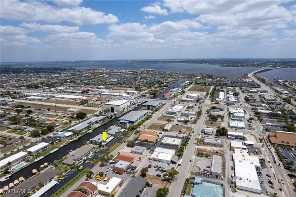 Cape Coral, FL 33904,1409 SE 46th LN #102