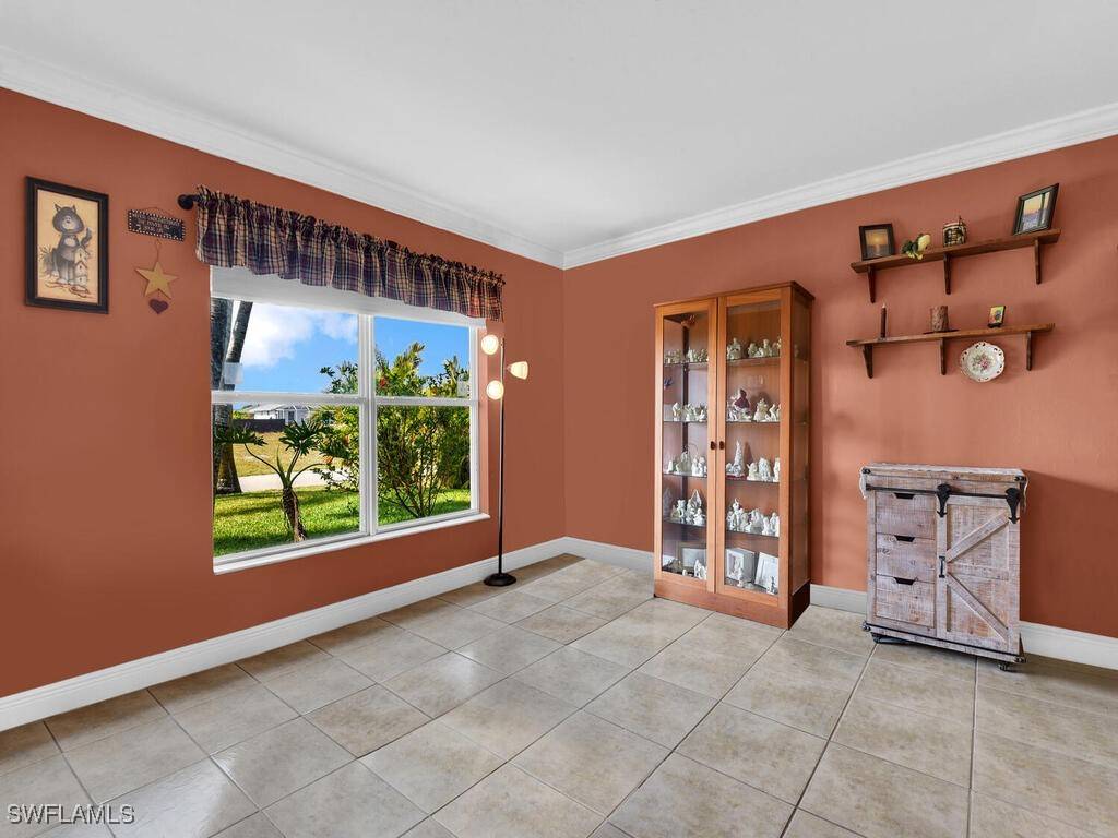 Cape Coral, FL 33993,621 NW 28th TER