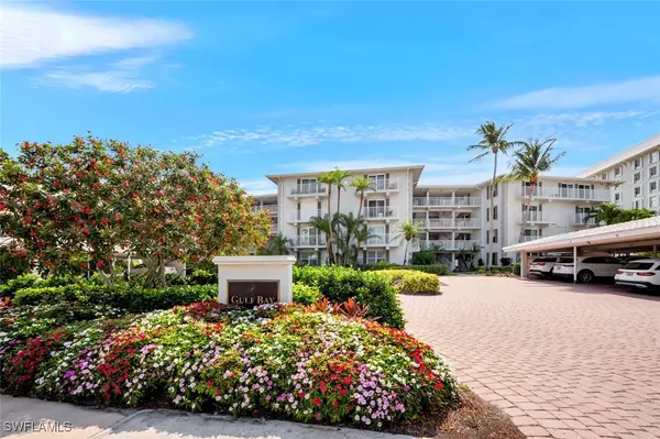 Naples, FL 34103,2800 Gulf Shore BLVD N #304