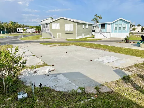 Fort Myers, FL 33908,19681 Summerlin 377 RD
