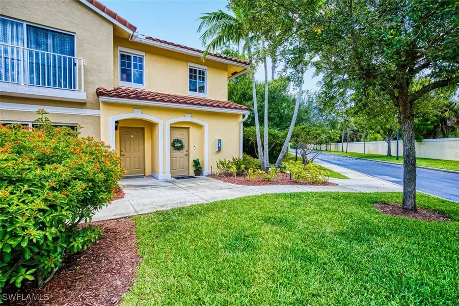 13160 Bella Casa CIR #2115, Fort Myers, FL 33966
