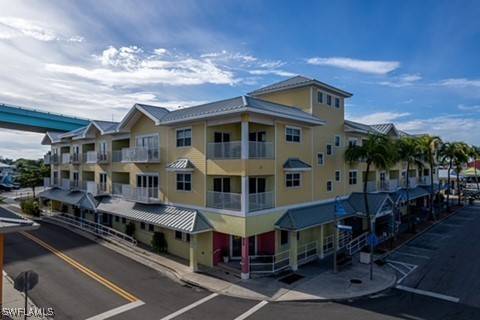 450 Old San Carlos BLVD #303, Fort Myers Beach, FL 33931