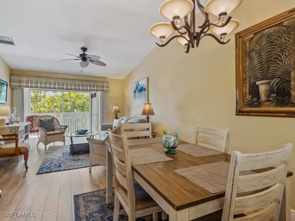 Marco Island, FL 34145,850 Elkhorn CT #222