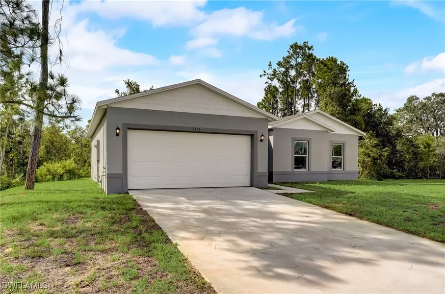 902 Grant BLVD, Lehigh Acres, FL 33974