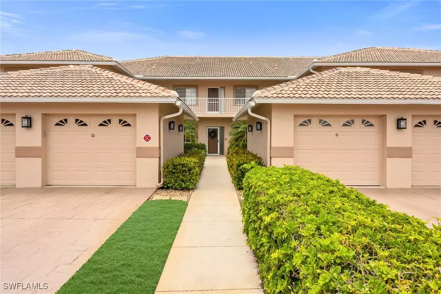 9087 Michael CIR #9, Naples, FL 34113