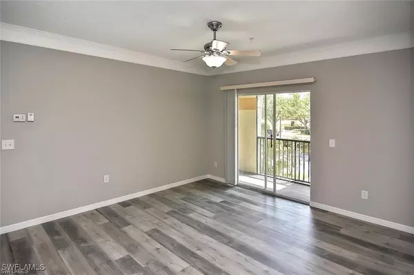 Fort Myers, FL 33913,11510 Villa Grand #404