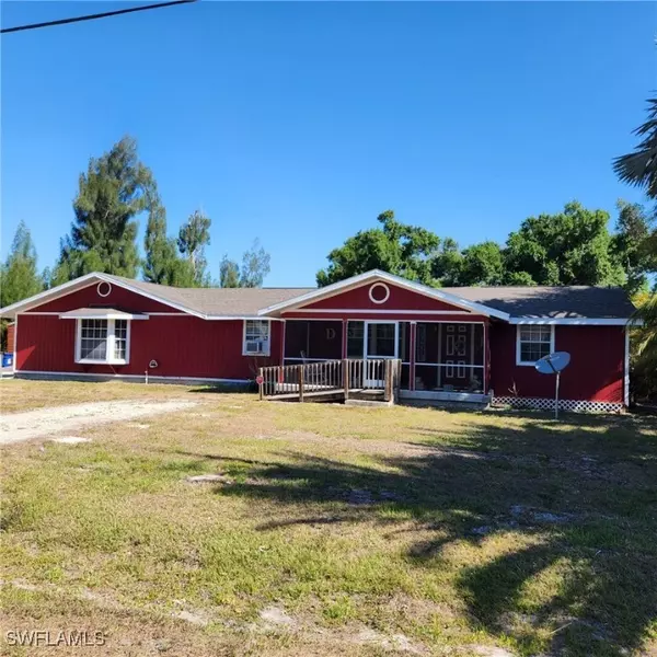 245 Hubbard AVE, North Fort Myers, FL 33917
