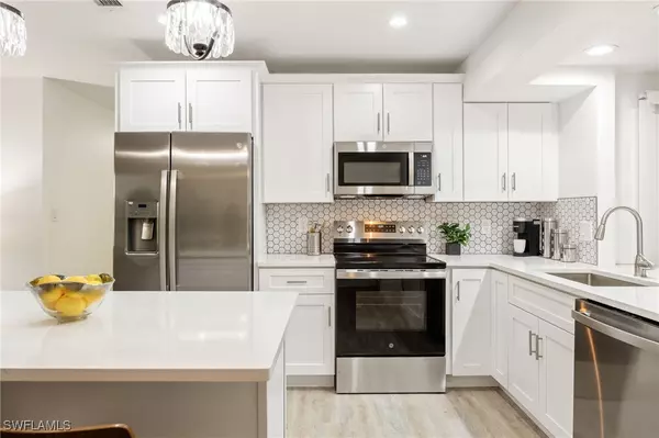 5863 Millay CT, North Fort Myers, FL 33903