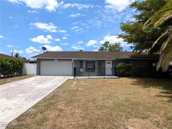 2901 44th ST SW, Naples, FL 34116