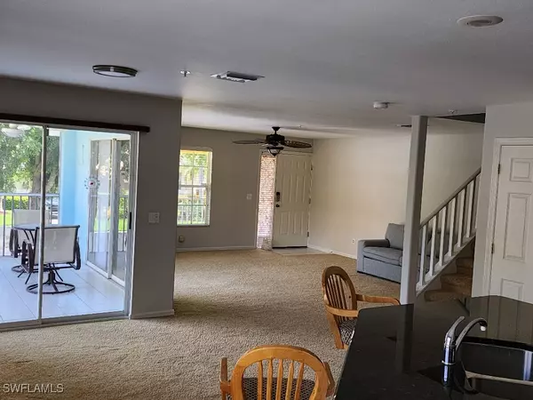 Fort Myers, FL 33908,5390 Park RD #1