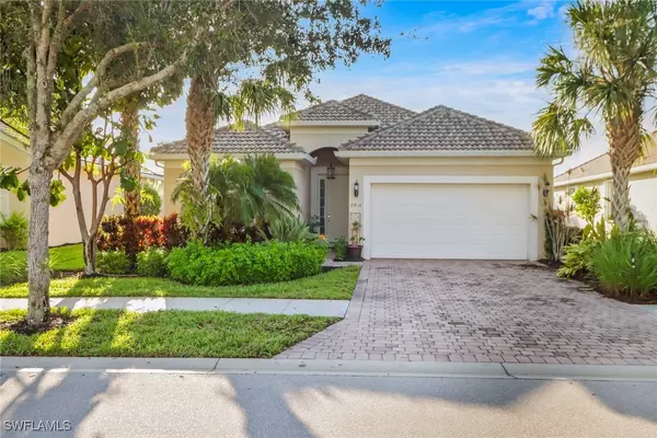 8416 Benelli CT, Naples, FL 34114