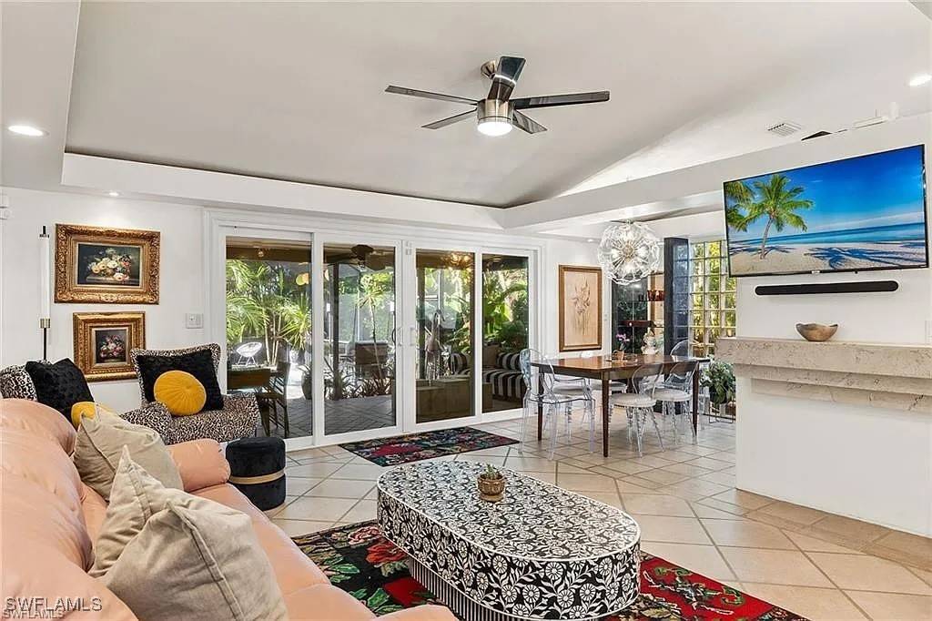 Naples, FL 34108,792 108th AVE N