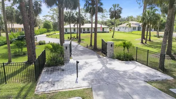 1440 8th ST NE, Naples, FL 34120