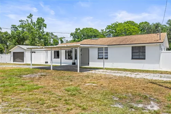 Valrico, FL 33596,4411 Rose St