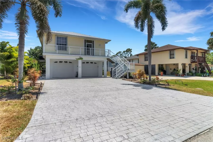 4471 Mariner RD, Bonita Springs, FL 34134