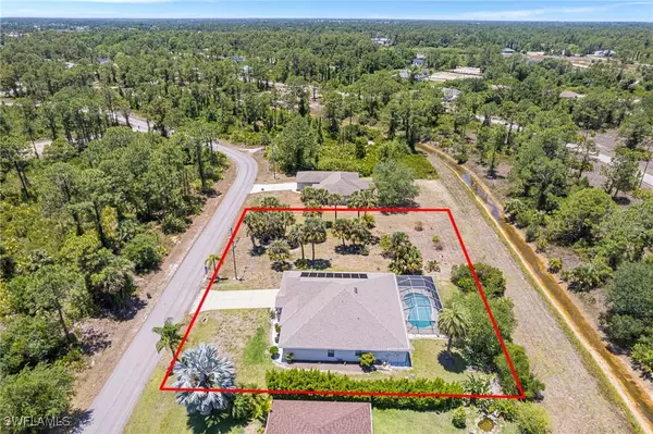 Lehigh Acres, FL 33974,1061 Lilac ST E