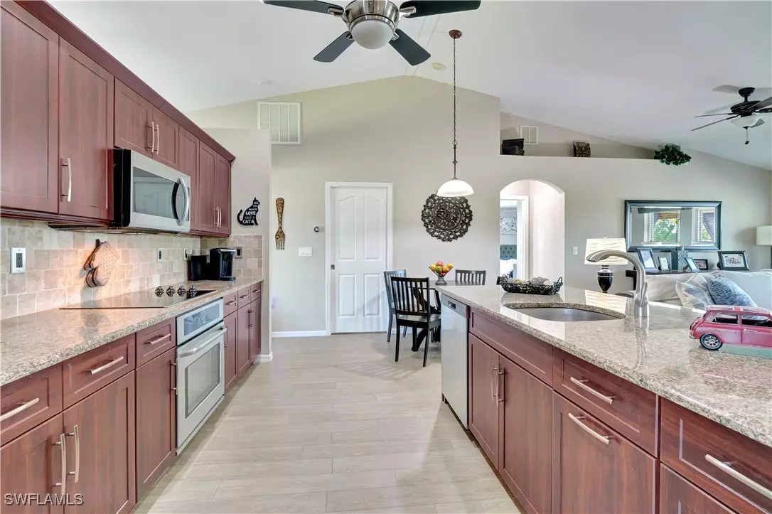 Cape Coral, FL 33993,3510 NW 8TH TER
