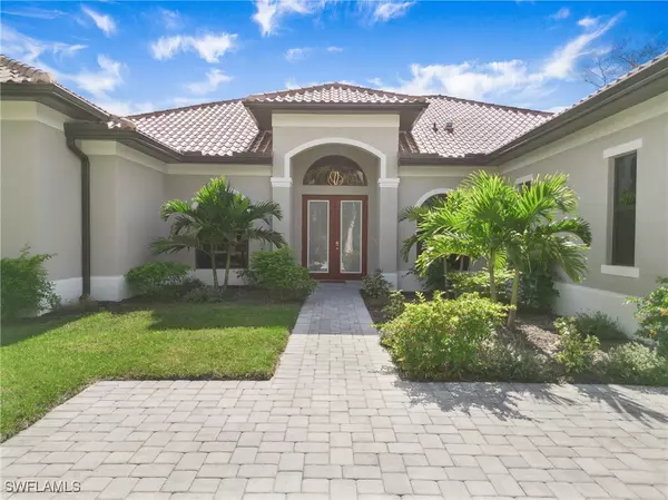610 25th AVE NW, Naples, FL 34120