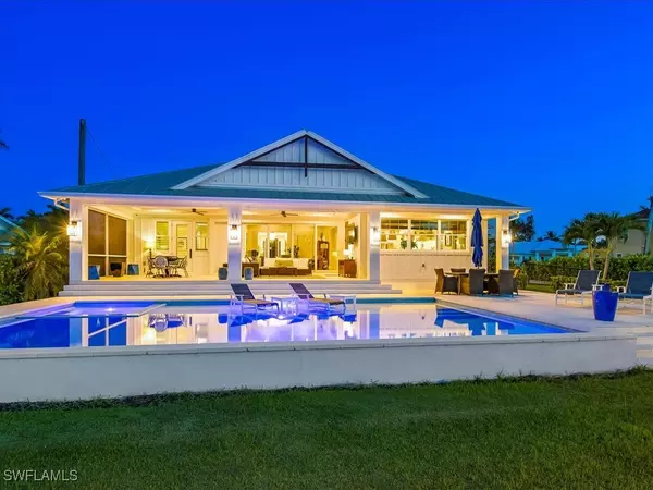 Naples, FL 34104,2195 Harbor RD