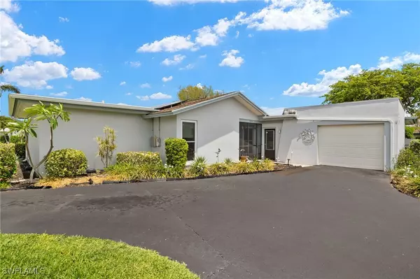 Naples, FL 34112,3275 Boca Ciega DR