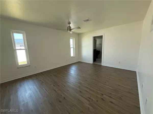 Fort Myers, FL 33919,1427 Carmelle DR