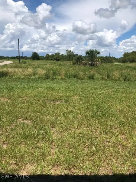 175 N Concord TER, Labelle, FL 33935