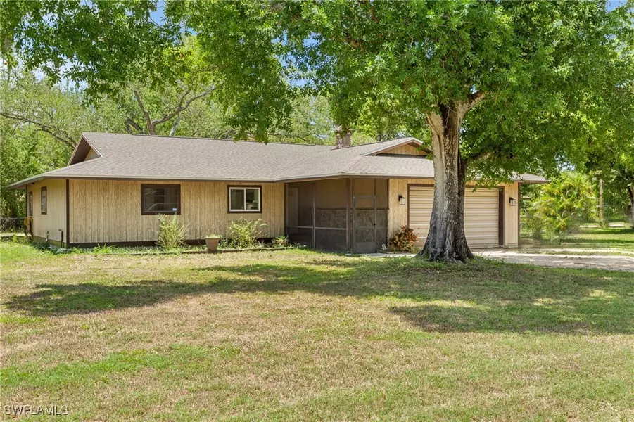 16351 Karen WAY, North Fort Myers, FL 33917