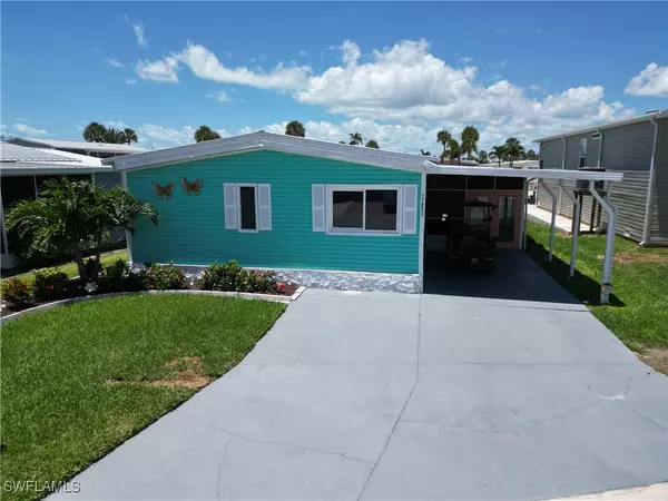 Fort Myers Beach, FL 33931,17800 Bryan CT