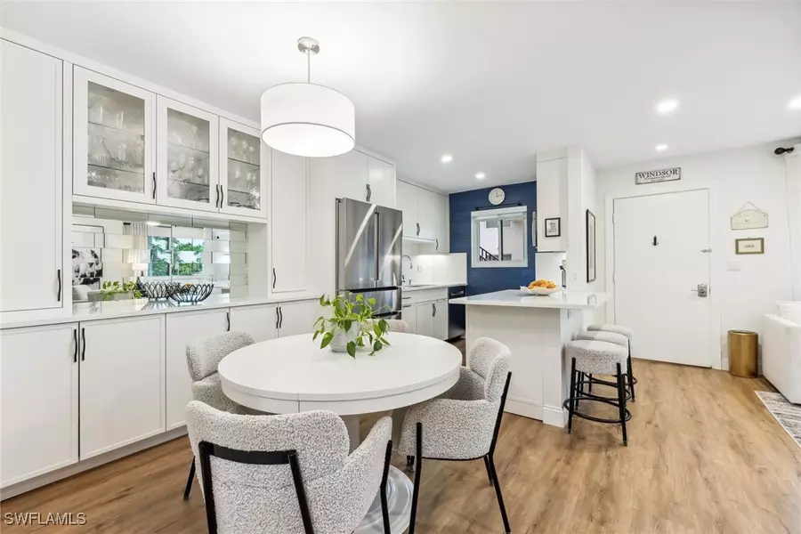 766 Central AVE #209, Naples, FL 34102
