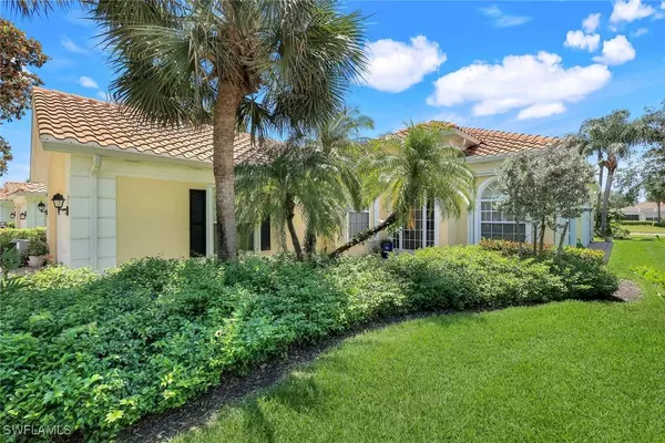4479 Prescott LN, Naples, FL 34119