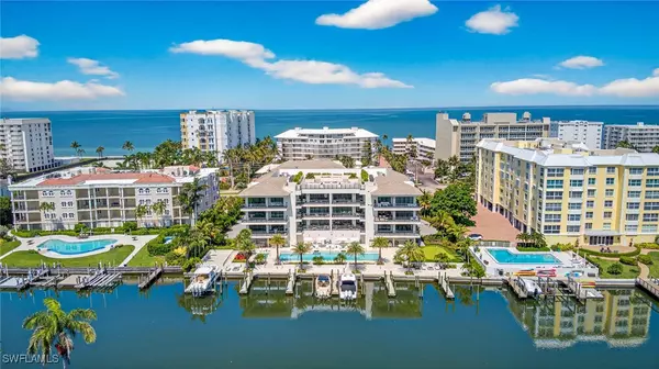 1820 Gulf Shore BLVD N #202, Naples, FL 34102