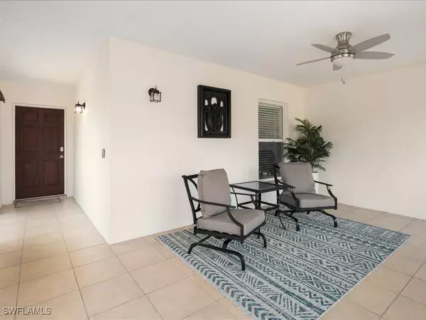 Naples, FL 34108,698 99th AVE N