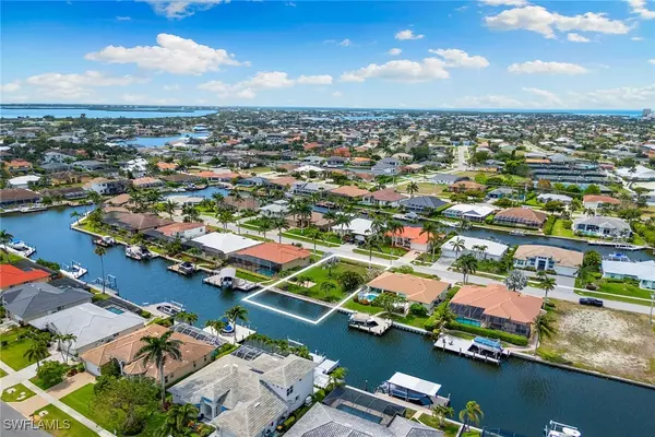 Marco Island, FL 34145,1540 Kingston CT