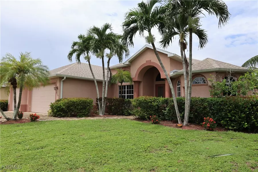 325 SE 21st ST, Cape Coral, FL 33990
