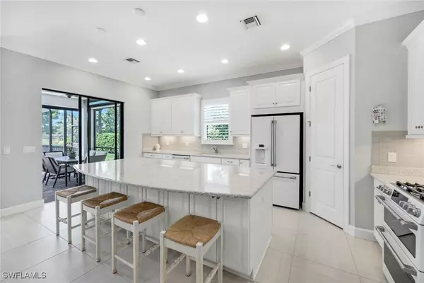 8396 Promoso CT, Naples, FL 34114