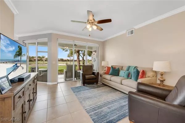 Naples, FL 34120,12033 Covent Garden CT #2403