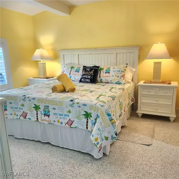 9949 Birr ST, Fort Myers, FL 33919