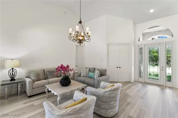 Marco Island, FL 34145,7 Blue Hill CT