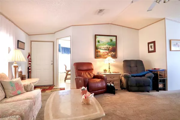 North Fort Myers, FL 33917,138 Lantern LN