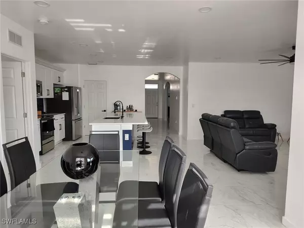 Cape Coral, FL 33914,2709 SW 4th PL
